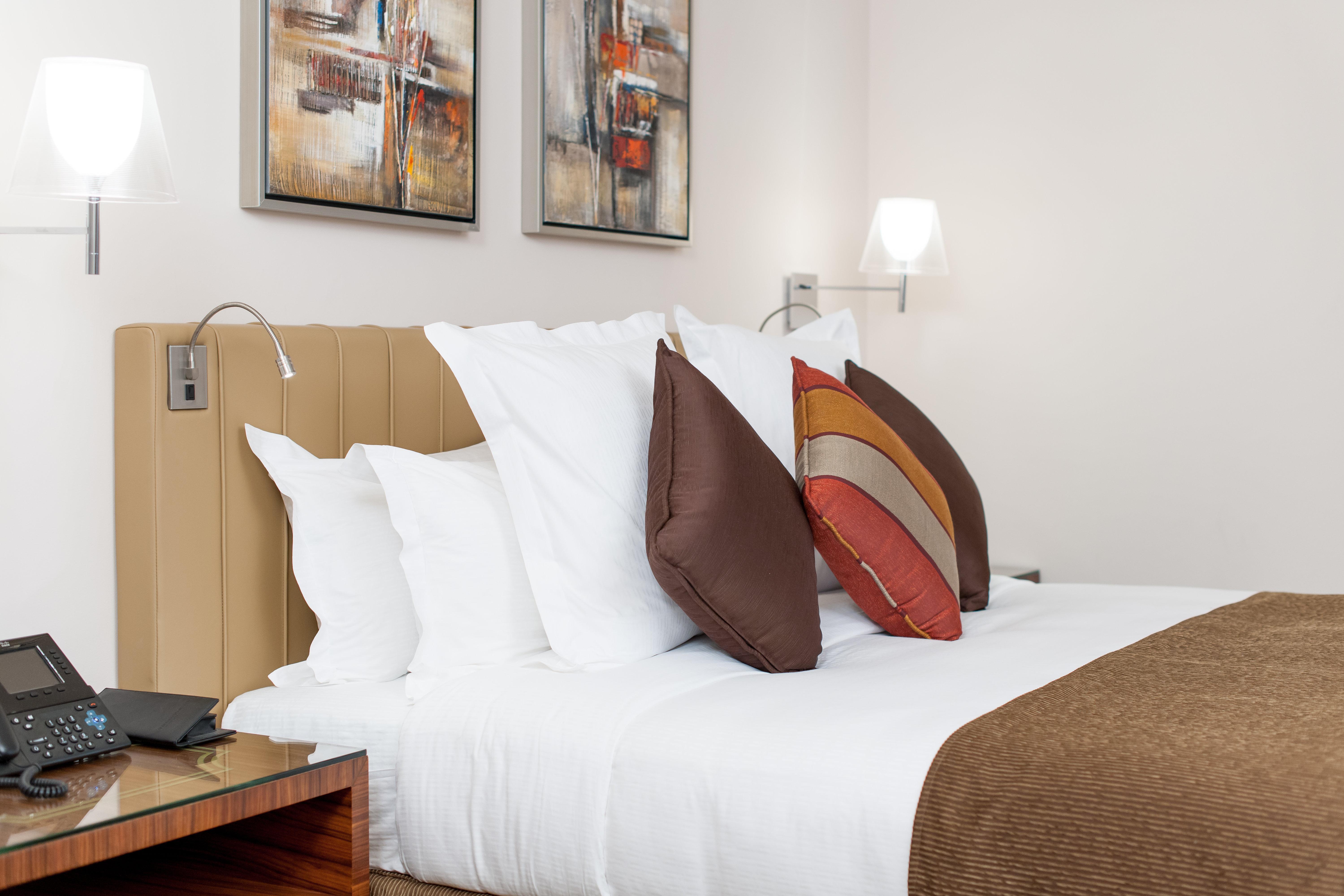 Intercontinental Al Khobar By Ihg Hotel Exterior photo